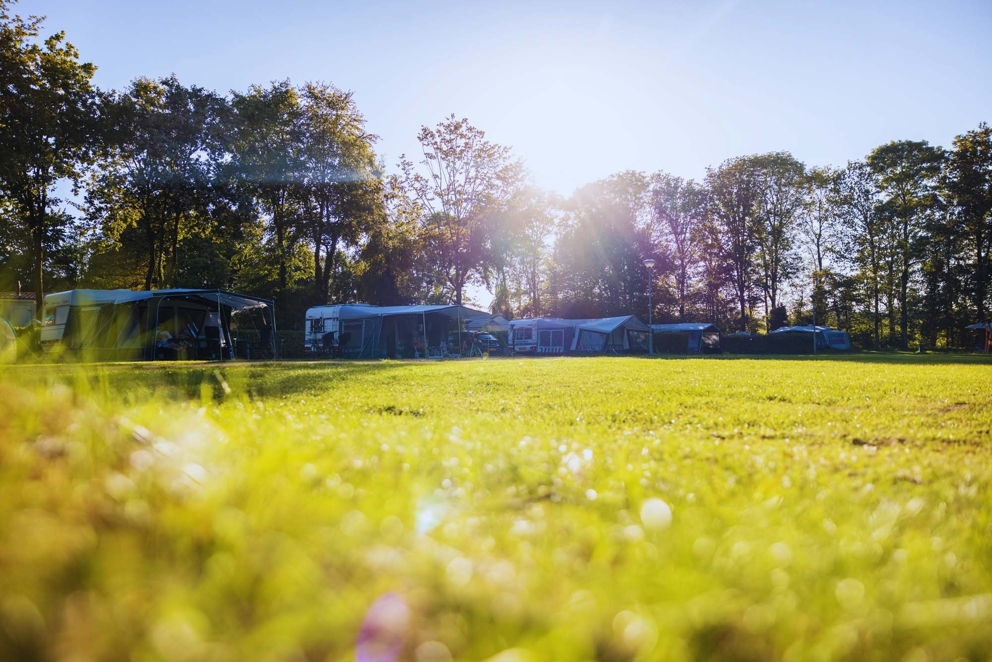 Comfort kampeerplaats Hemelvaart & Pinksteren (13 nachten)