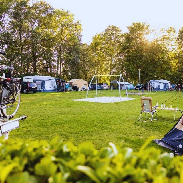 Basis kampeerplaats Hemelvaart & Pinksteren (13 nachten)