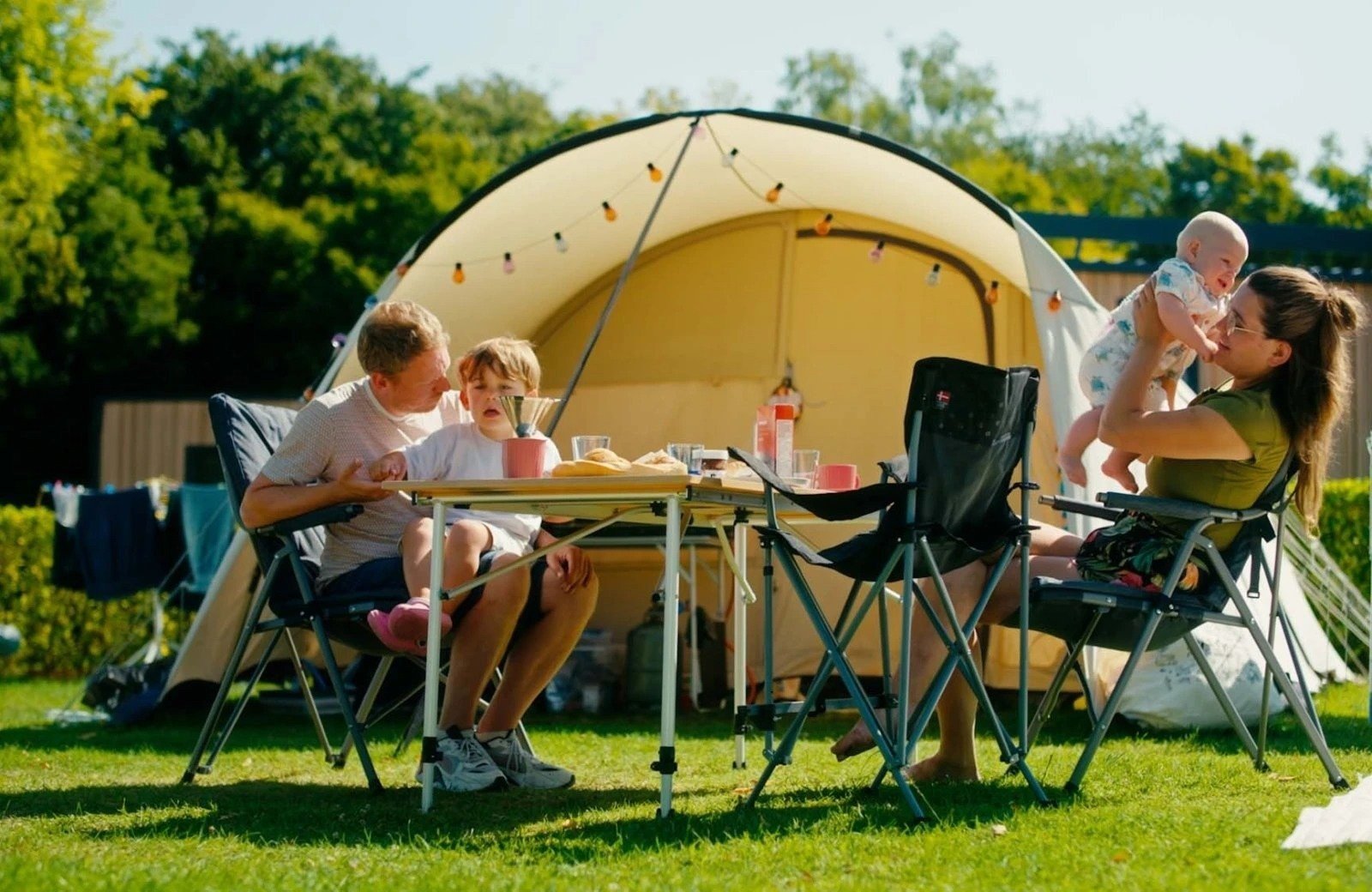 kamperen op vakantiepark bij heerlen